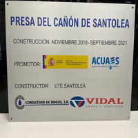 Placa conmemorativa aluminio
